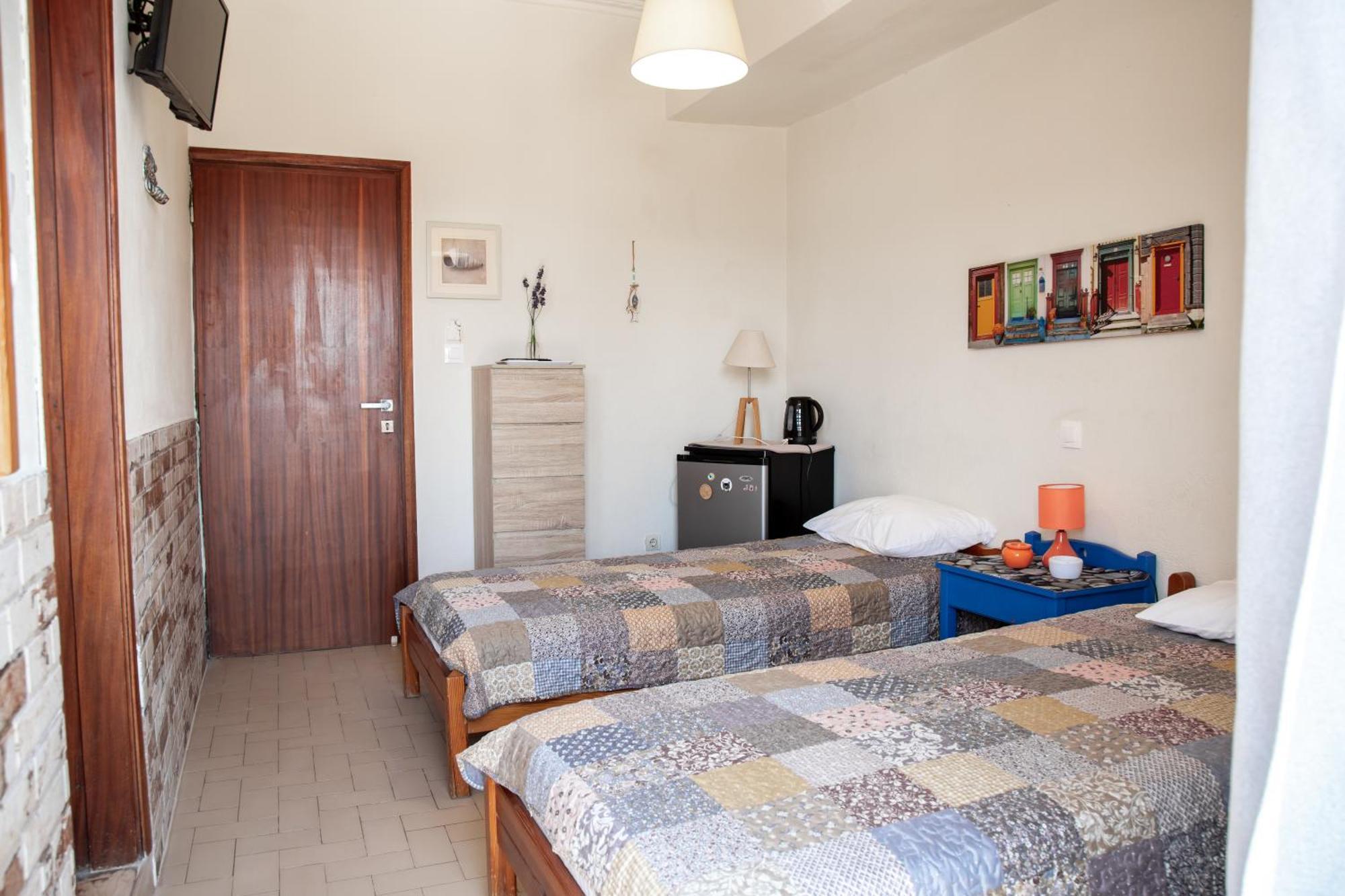 Nefeli Rooms Agia Marina  Exterior photo